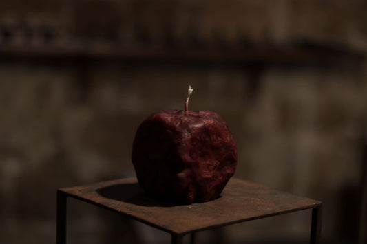 Sculpted & Raw Tinto 1973 Candle 10 x 11