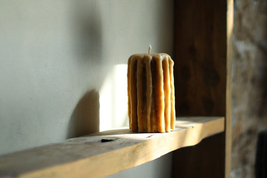Medium Dripped Beeswax Candle 15.5x8