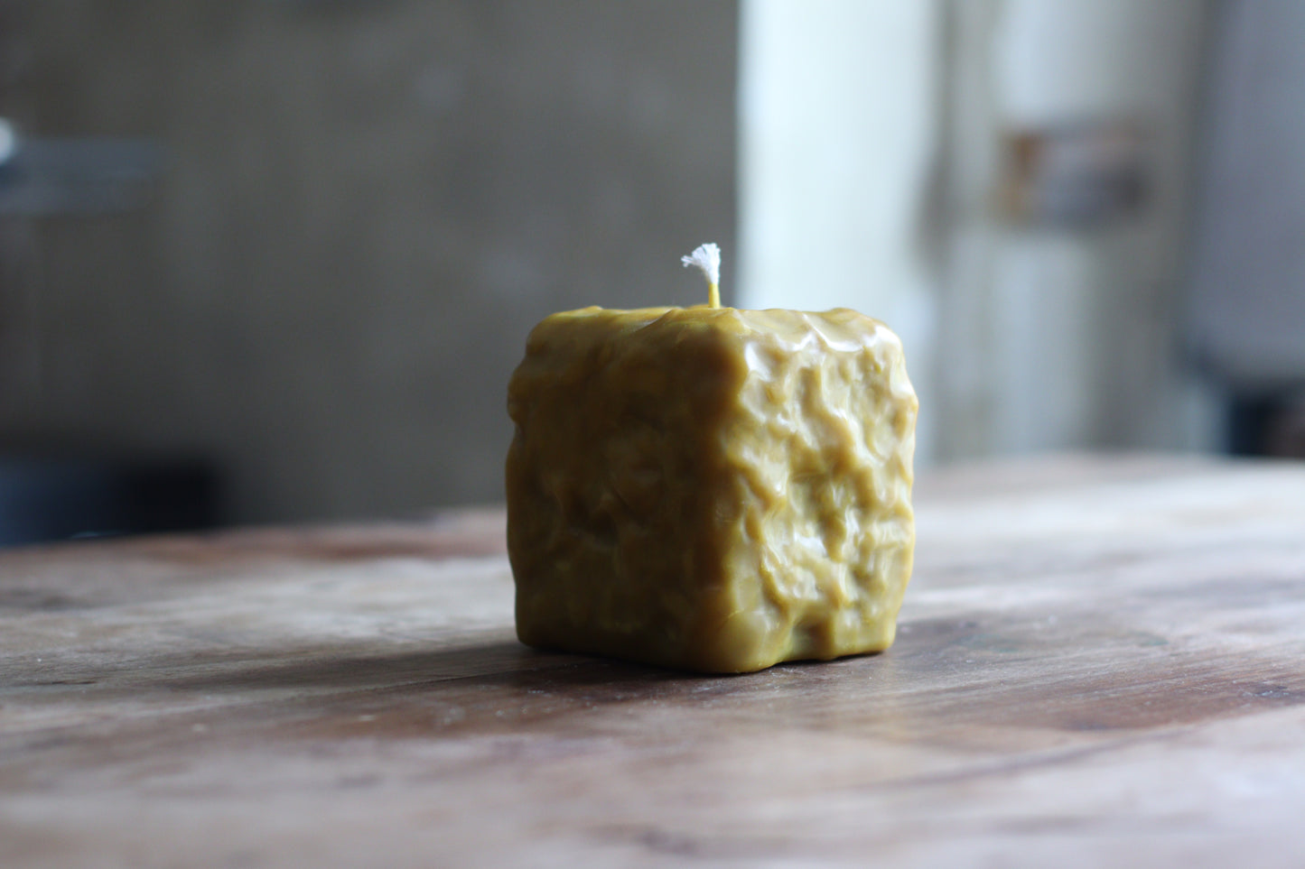 Sculpted Square Turmeric Candle 10 x 11