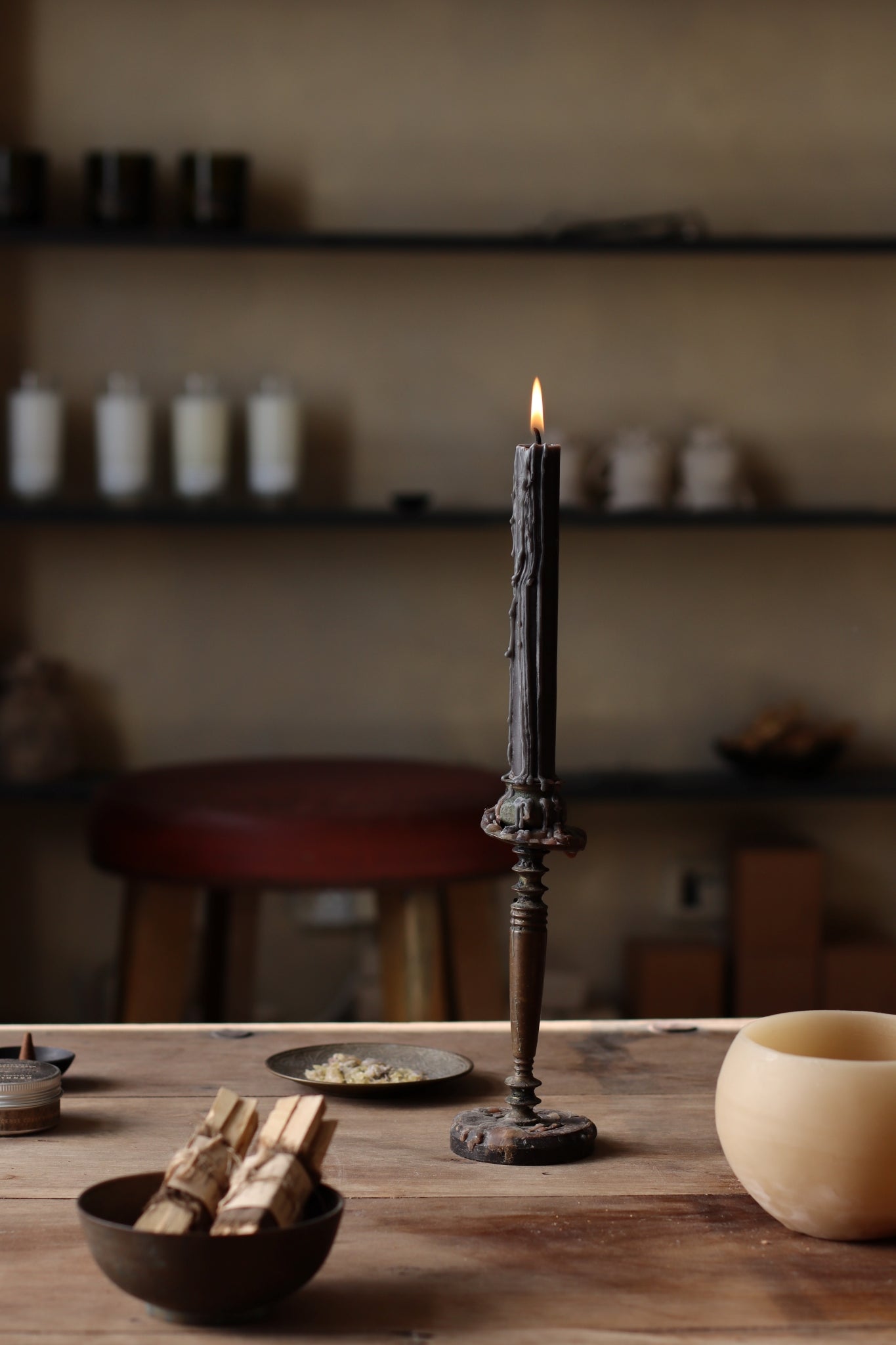 נרות משעוות דבורים אורגני שחורים