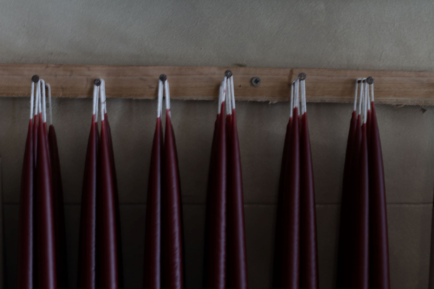 Tinto Beeswax Dinner Candles (Pair)