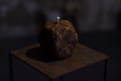 Sculpted & Raw Mud Candle 10 x 11