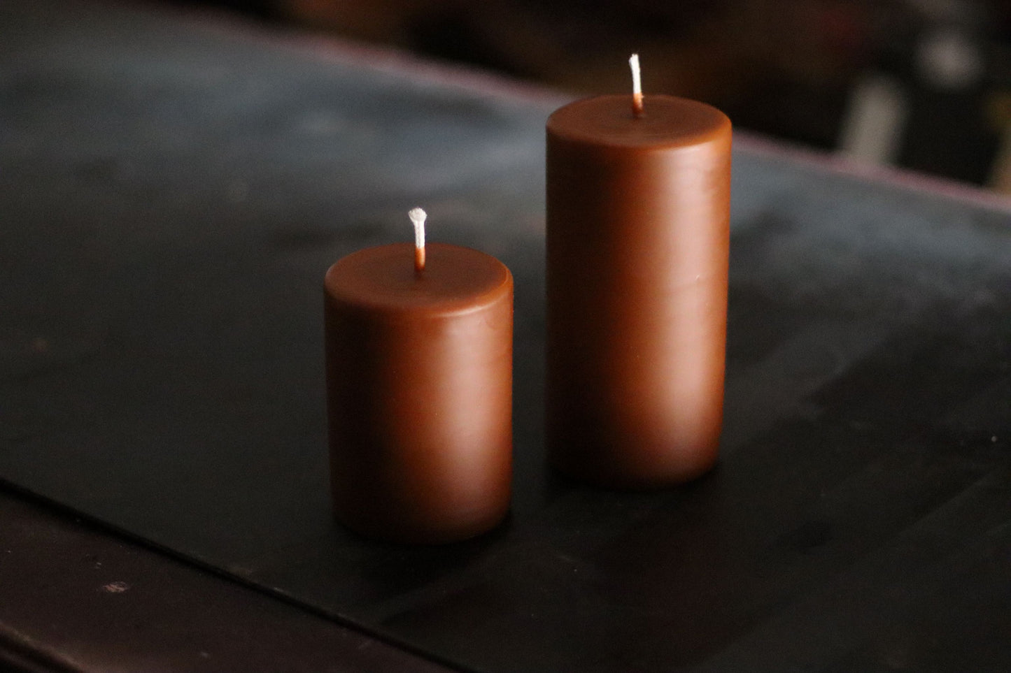 Sculpted Round Burnt Orange Candle 10.5x8