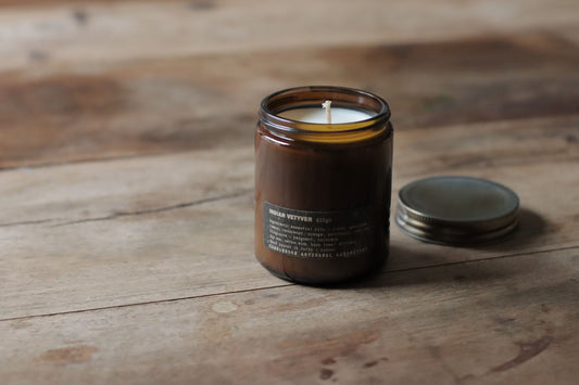 indian vetiver soy candle