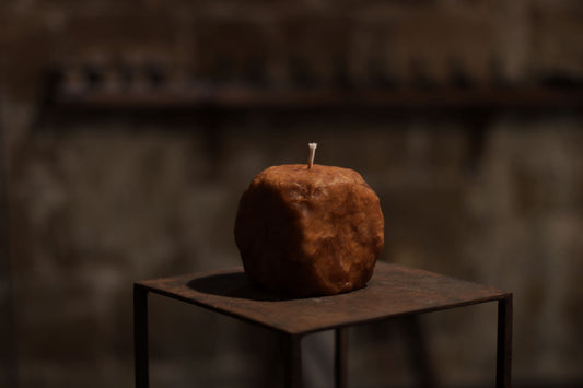 Sculpted & Raw Burnt Orange Candle 10 x 11