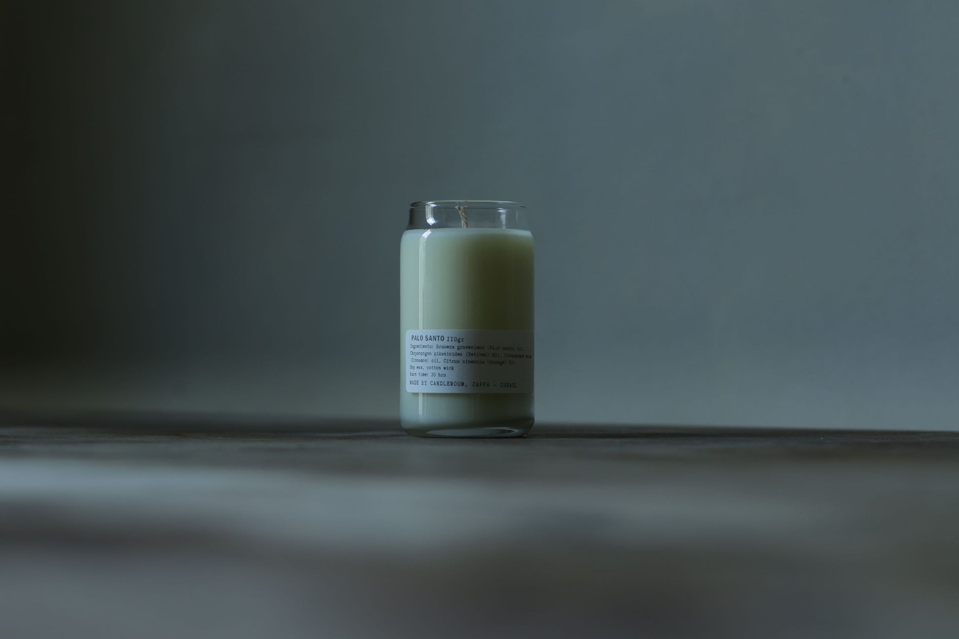 Palo Santo aromatherapy soy candle with vetiver, cinnamon, black pepper, nutmeg and orange — 110g travel candle by Candleroom, made in Israel