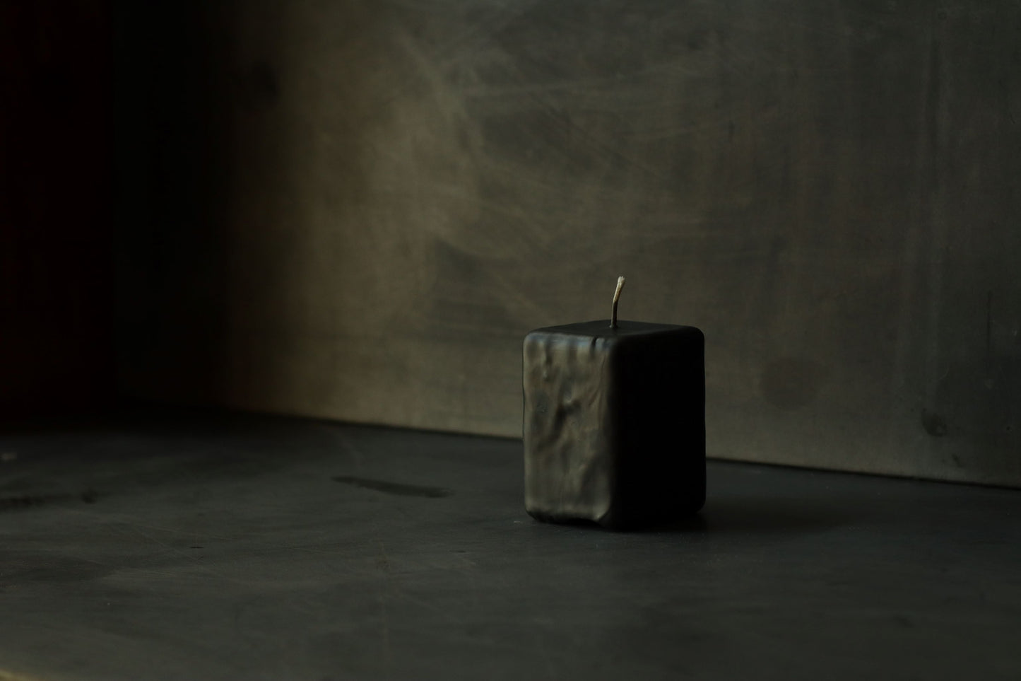 Sculpted Short Rectangle Black Candle 8 x 11