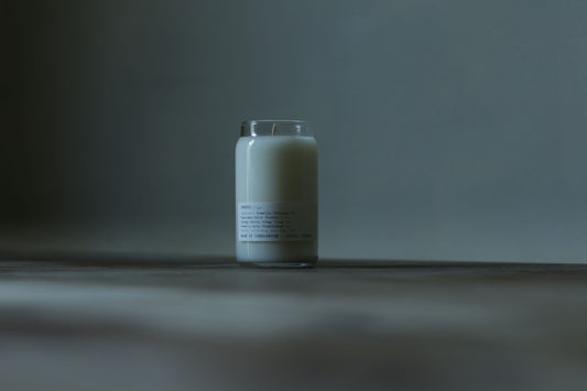 Smoke aromatherapy soy candle with frankincense, olibanum, patchouli and ylang ylang — 110g travel candle by Candleroom, made in Israel